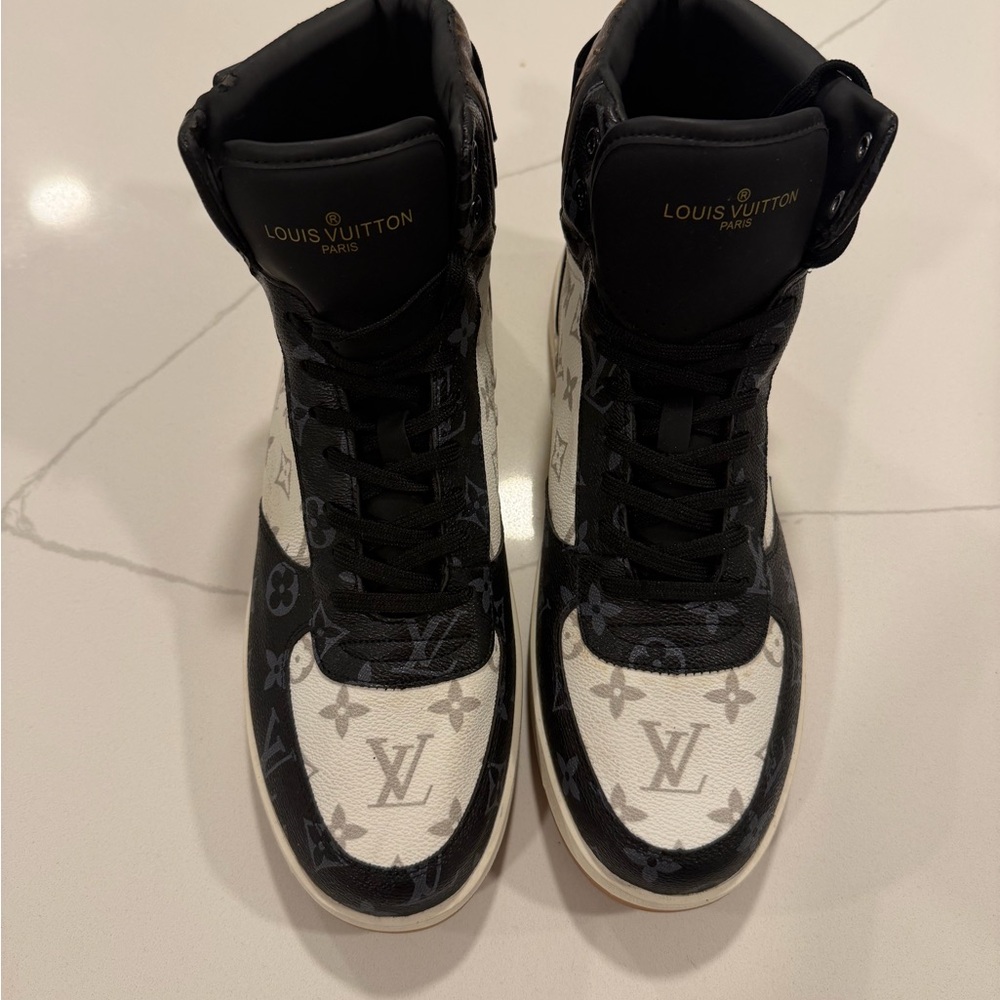 Louis Vuitton Monogram Black and White Sneakers